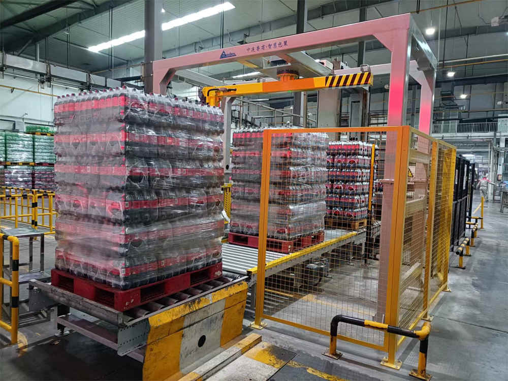 غلاف الفيلم القابل للتمدد بذراع دوار ZL1800FZ-PL