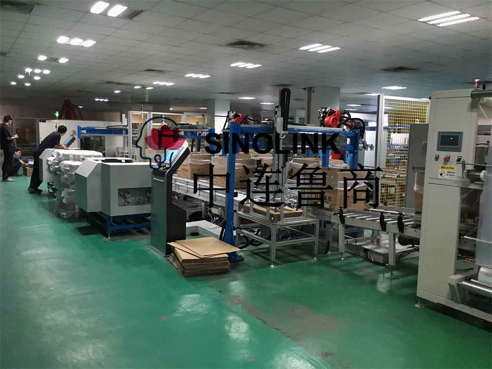 مناور تنسيق ديكارتي علوي تلقائي للصفيحة العلوية