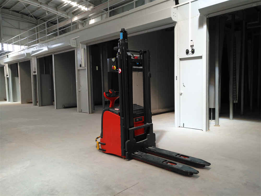 AGV Umanned Intelligent Pallet Forklift