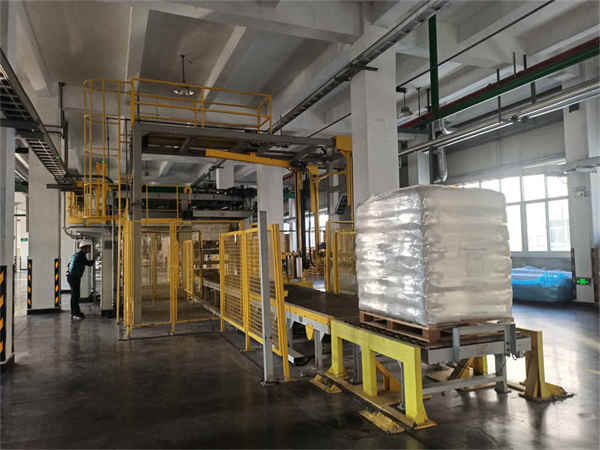 غلاف الفيلم القابل للتمدد بذراع دوار ZL1800FZ-PL