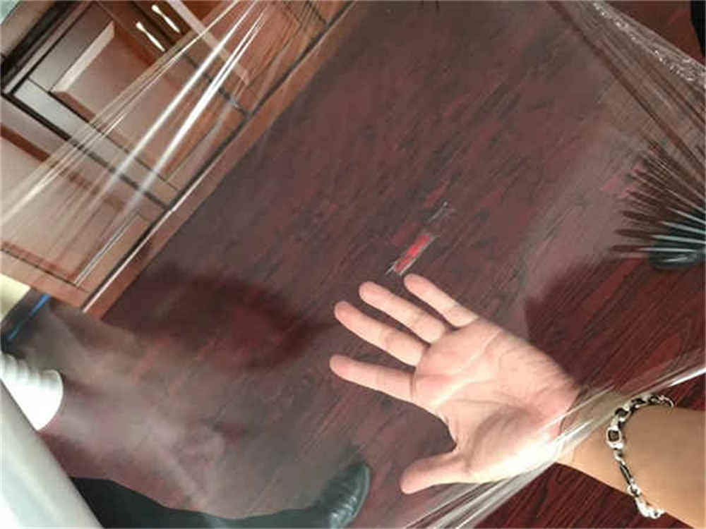 آلة تغليف البليت تستخدم فيلم التغليف