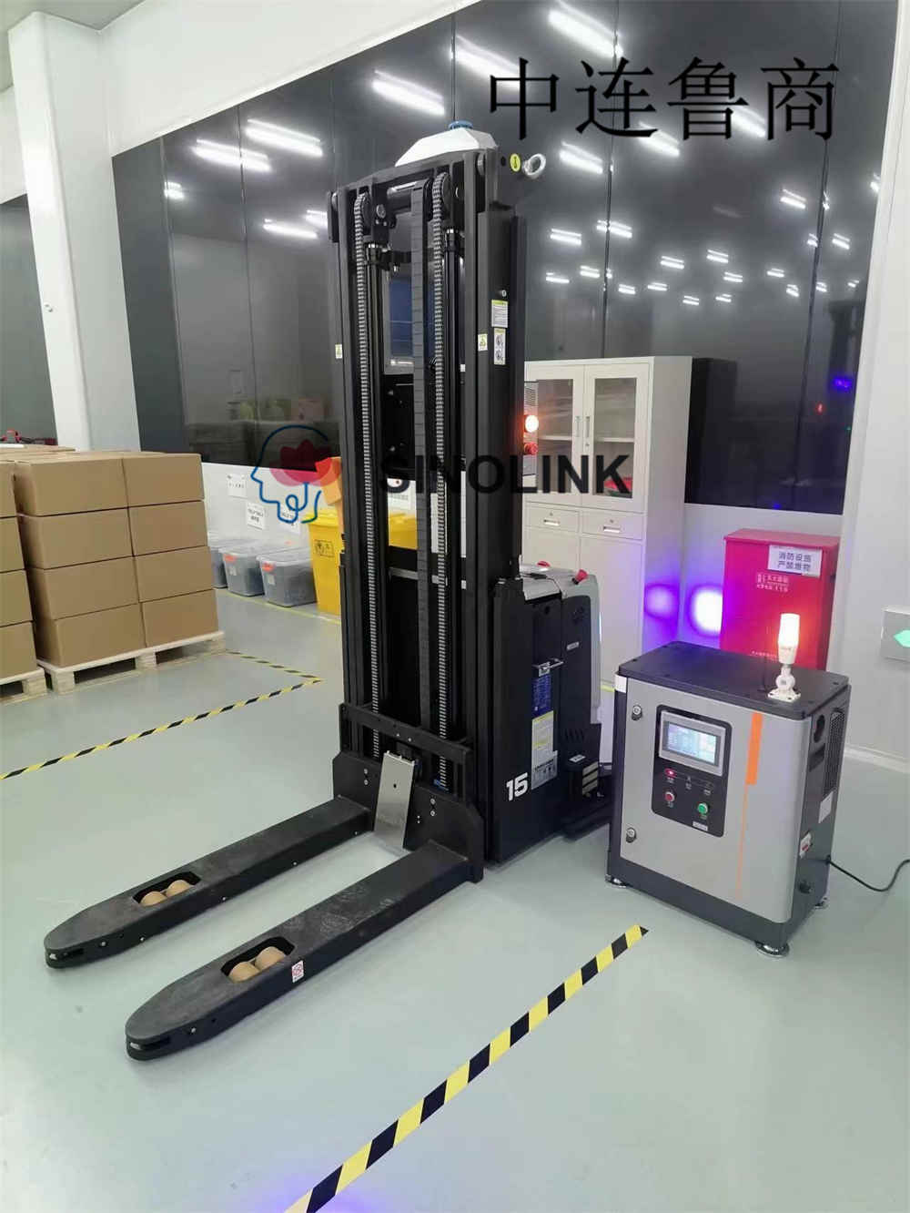 الروبوتات المتنقلة المستقلة (AMRs) في مناولة المواد