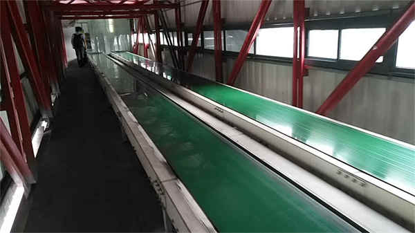 نظام ناقل الحزام آلة تحول الحزام The Belt Turning Machine Belt Conveyor System