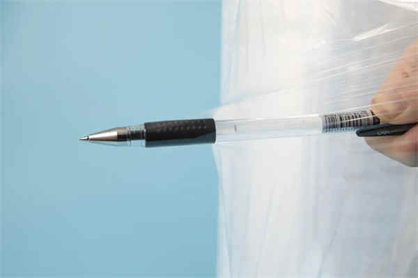 آلة التغليف باستخدام الفيلم wrapping machine using film