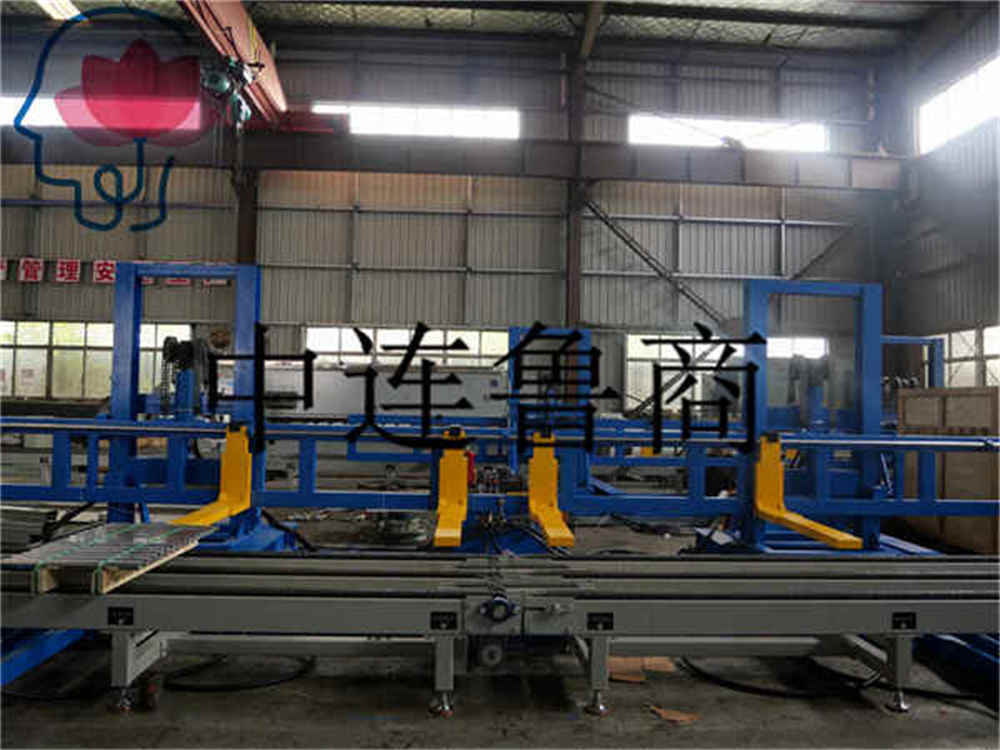 خط التغليف الأوتوماتيكي عبر الإنترنت للألواح الجانبية Automatic Online Packaging Line For Profiled Plate