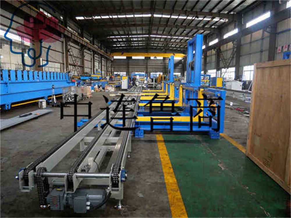 خط التغليف الأوتوماتيكي عبر الإنترنت للألواح الجانبية Automatic Online Packaging Line For Profiled Plate