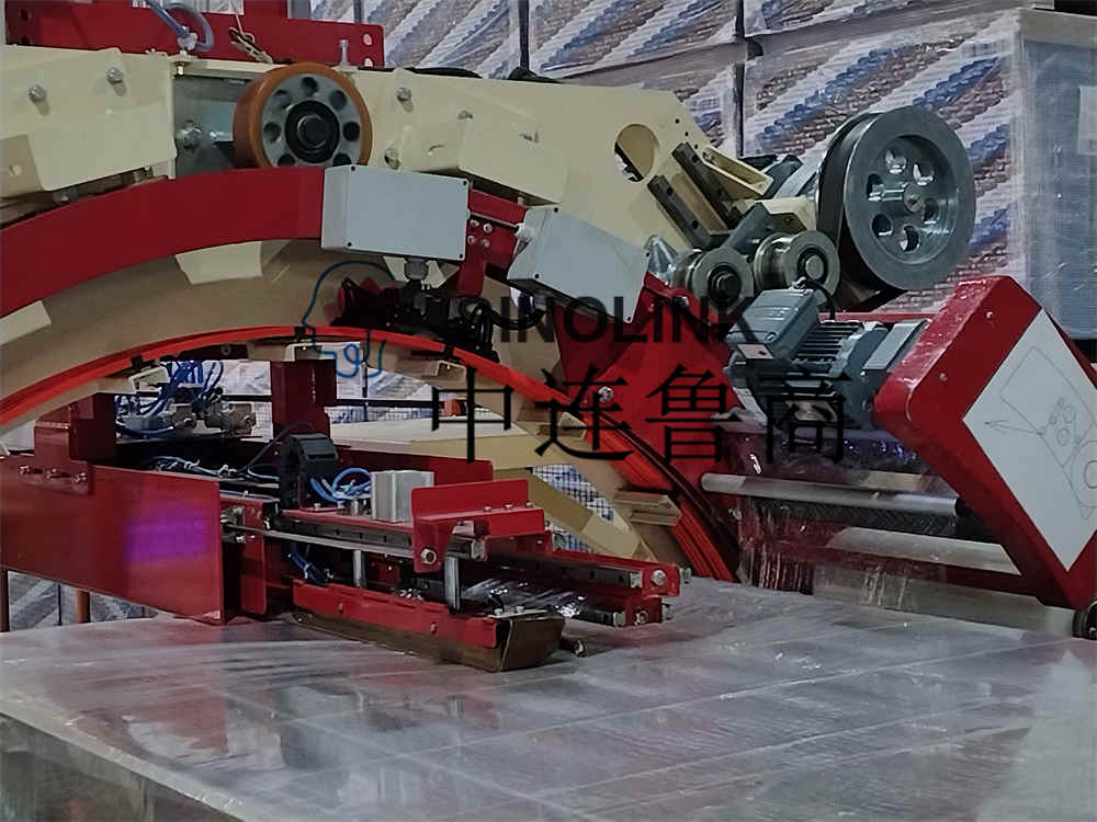 آلة التغليف التلقائية المكونة من ستة جوانب لمواد بناء الألواح