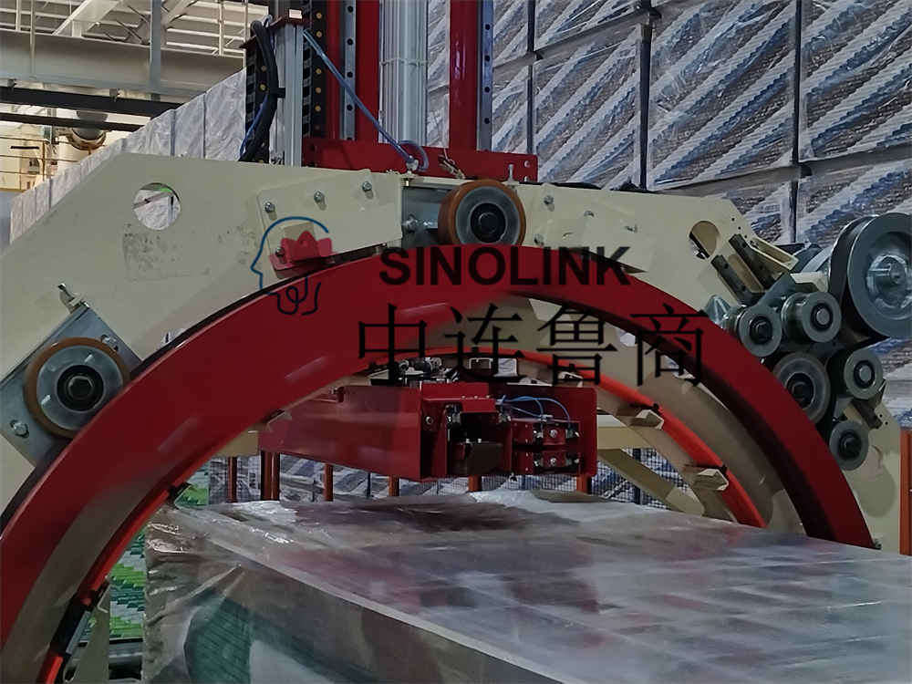 آلة التغليف التلقائية المكونة من ستة جوانب لمواد بناء الألواح