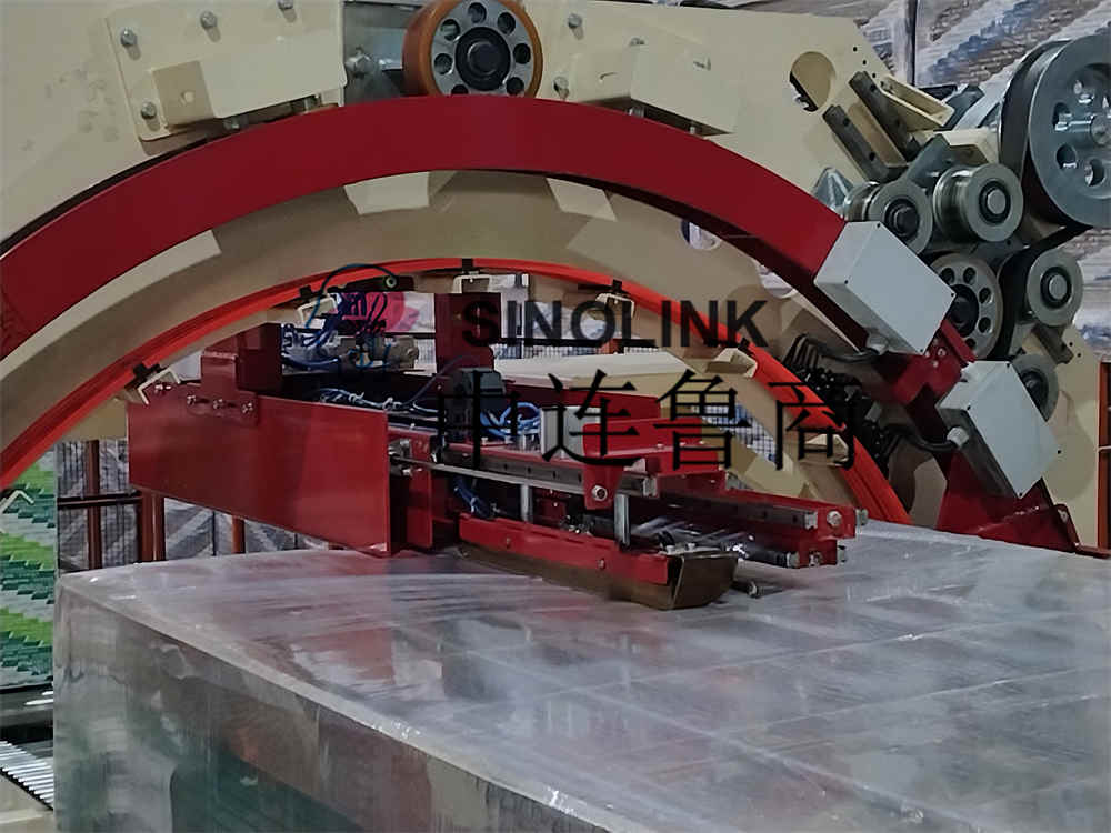 آلة التغليف التلقائية المكونة من ستة جوانب لمواد بناء الألواح